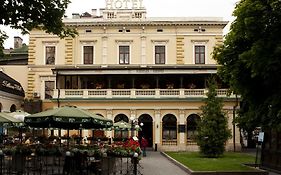 Wien Hotel Lviv